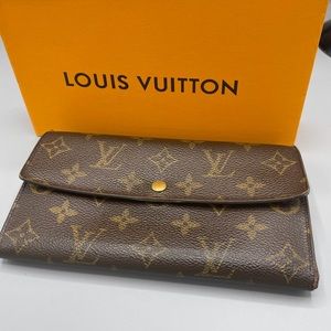 AUTHENTIC LOUIS VUITTON Sarah wallet
